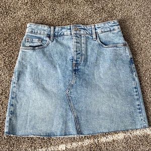 Old Navy Hi-Rise Jean Skirt Size 4